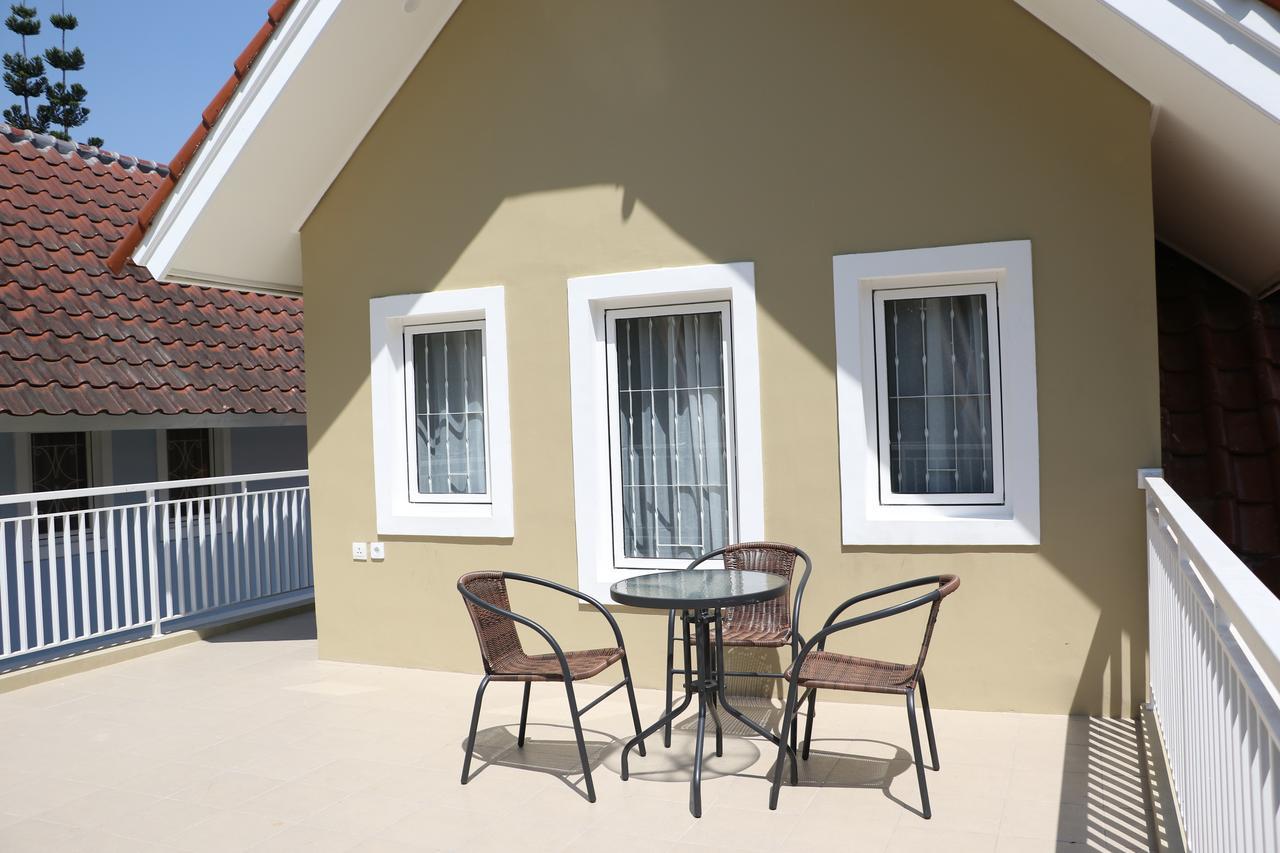 Diyar Villas Puncak R7-3 エクステリア 写真